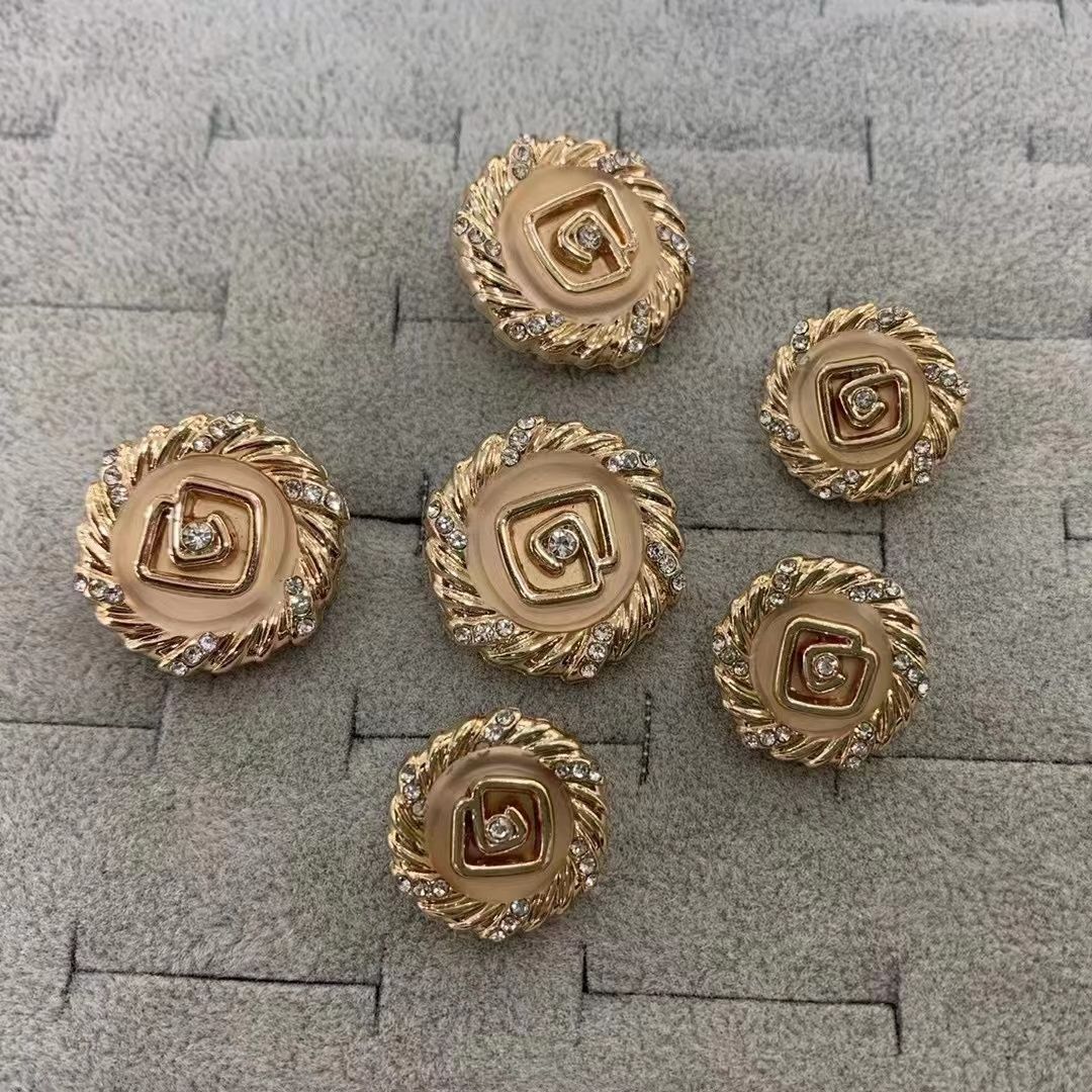 Wear Popular High-End Fashion Accessories Buttons Specification drawing
