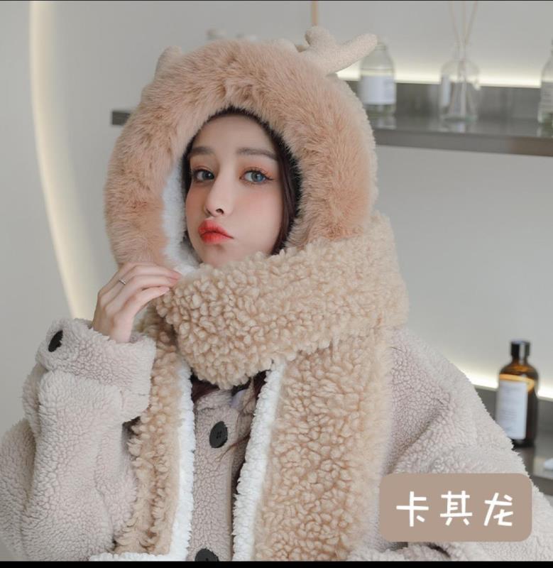 Seven Qiao Beans New Hat Scarf Three-Piece Women's Winter Warm Plush Sweet Cute Little Antler One-Piece Hat Khaki details Picture