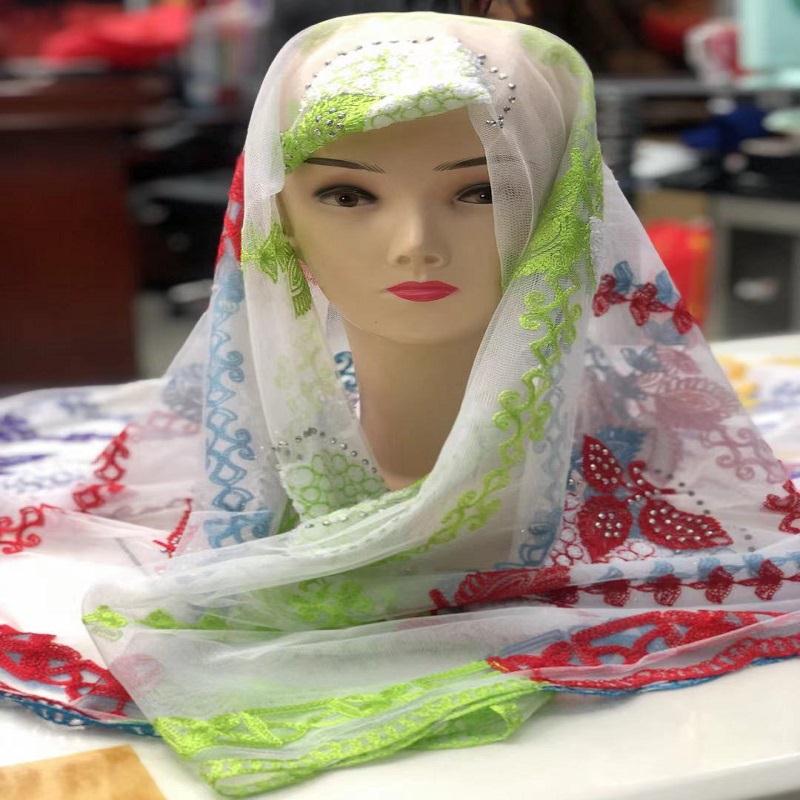 Ethnic Style Yunnan Lijiang Travel Photo Shawl Embroidered Fashion Scarf Female Winter