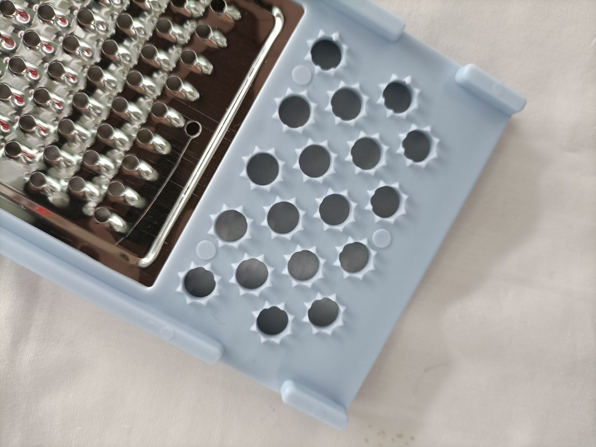 Cutter and frother details Picture