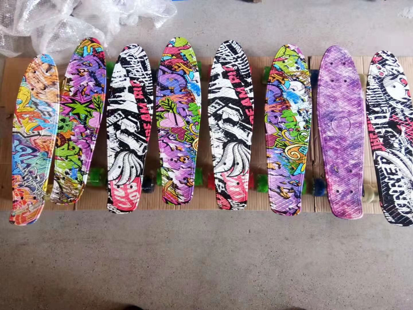 Fish Skateboard Double Side Water Transfer Pu Flash Medium Fish Board