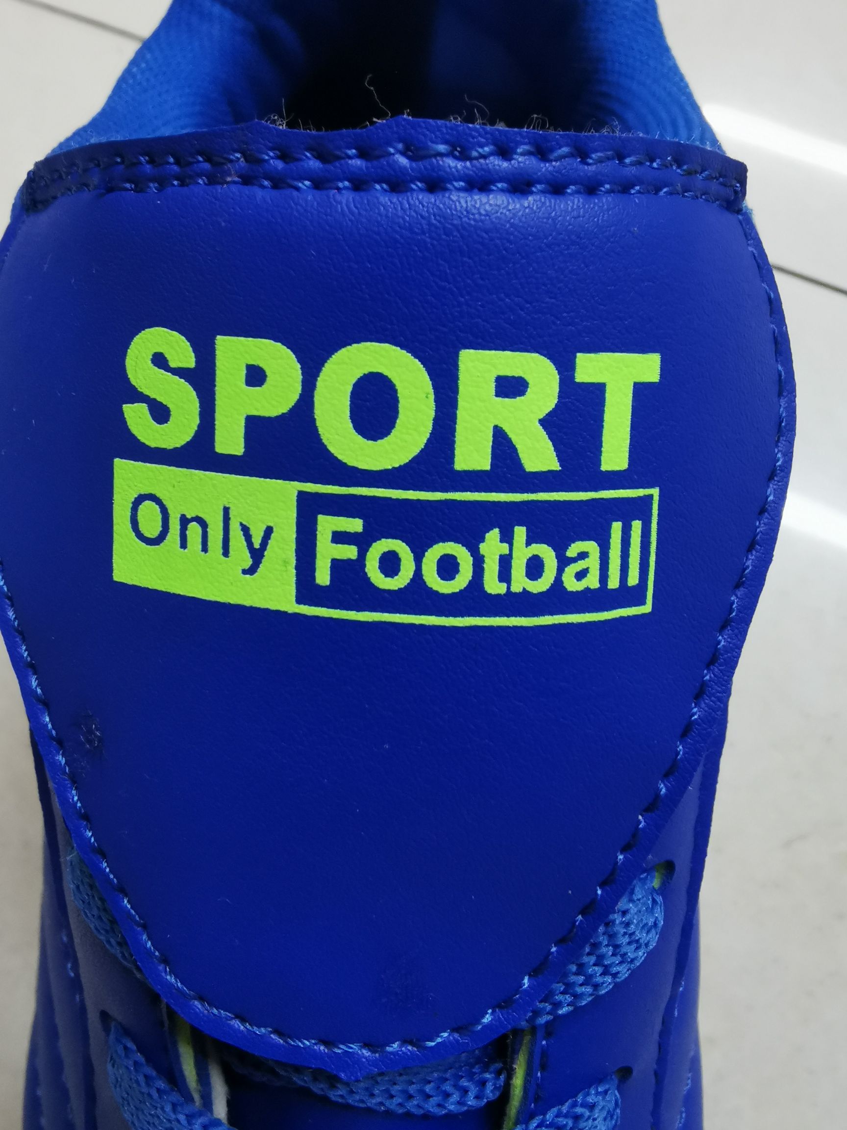 New Football Shoes details Picture