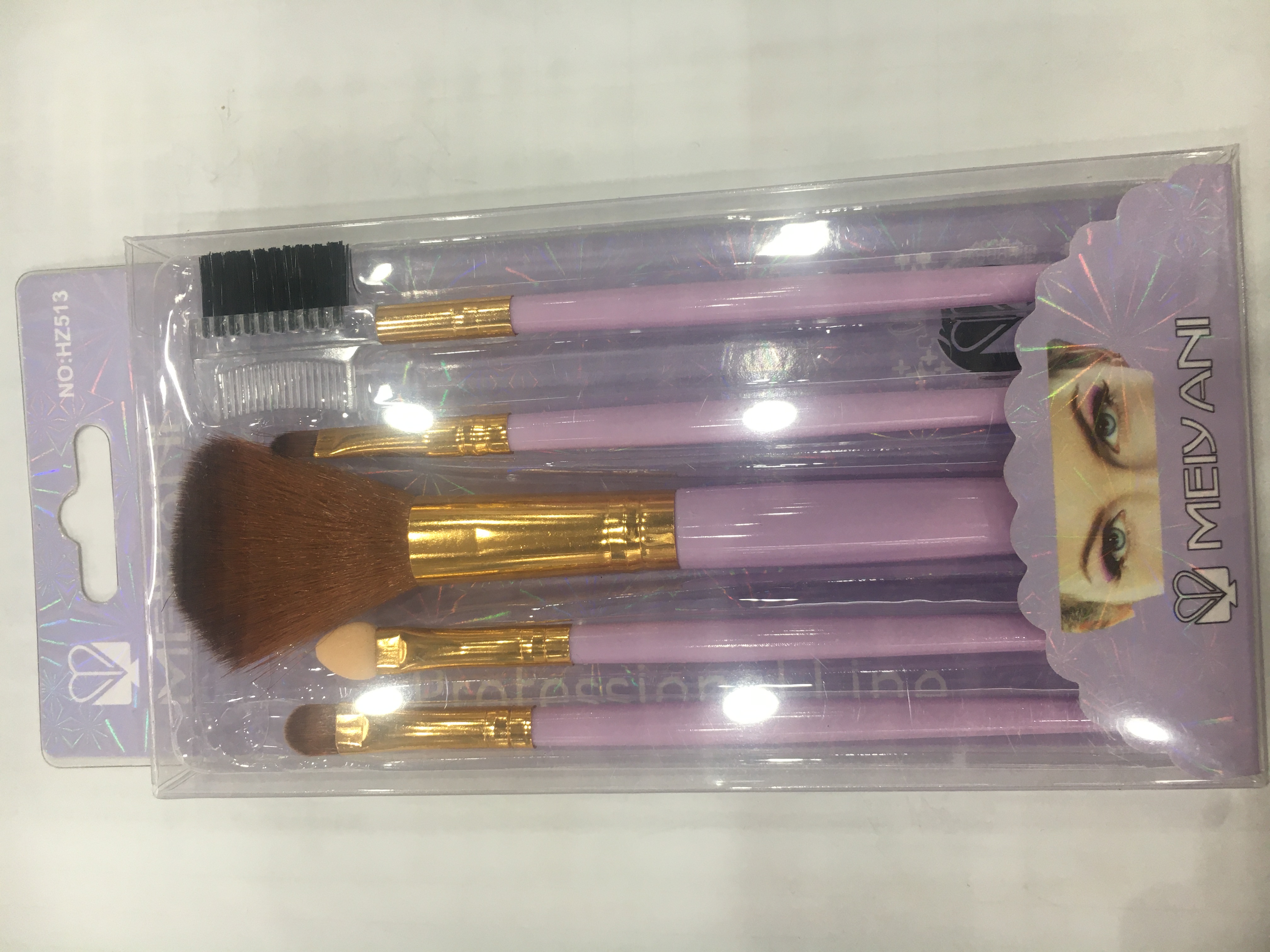 Cosmetic brushes and beauty tools are exclusively available for export. Cosmetic brush sets. Cosmetic brushes and beauty tools are exclusively available for export. Cosmetic brush sets.