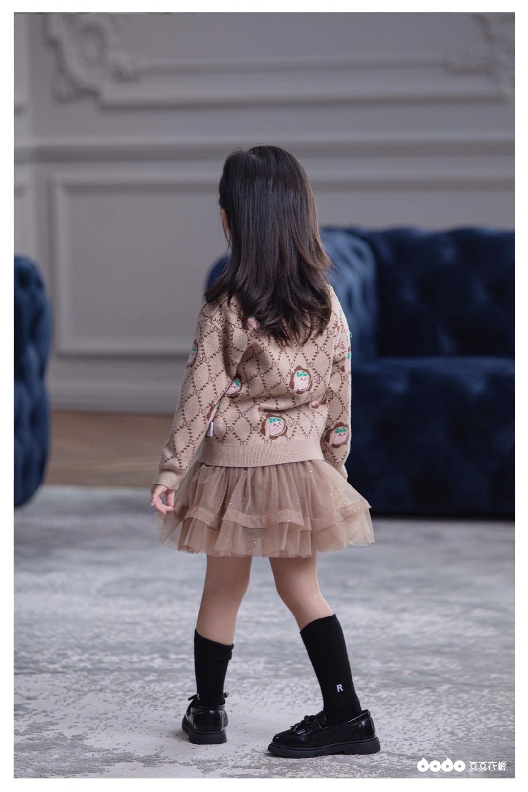 Autumn And Winter New Sweater Cardigan Coat Children's Wear 4 details Picture