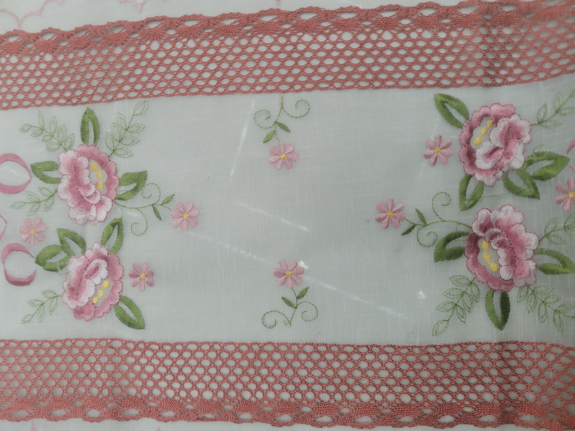 Yina Pavilion Table Flag 3