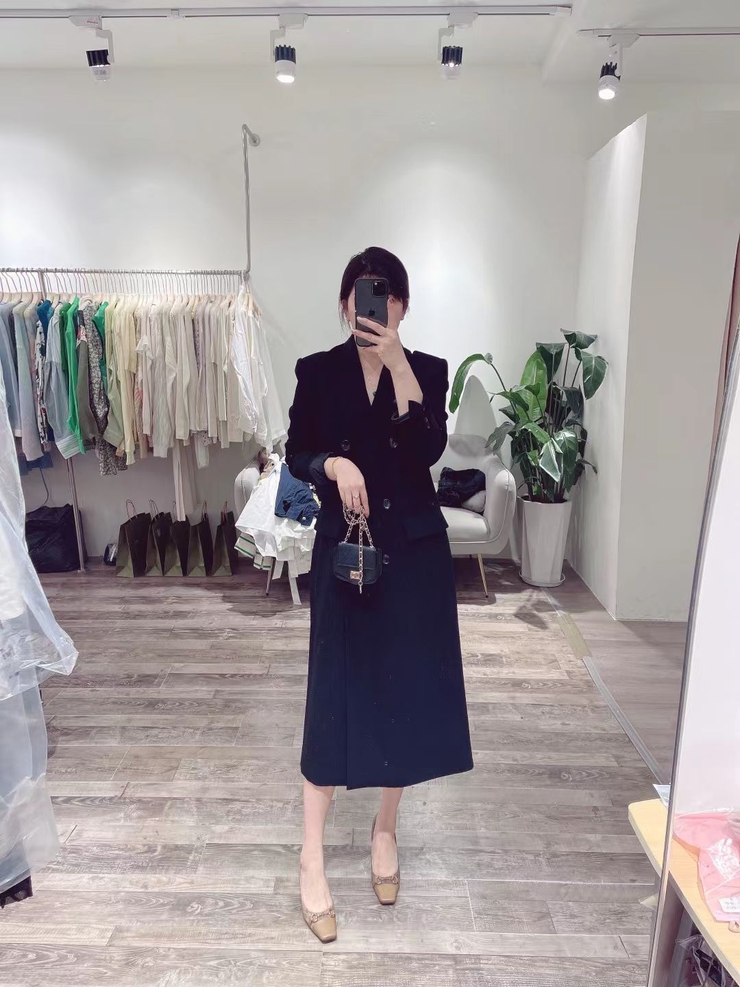 Autumn And Winter New Women's Slimming Temperament European And American Style Warm Trench Coat Coat Top 10