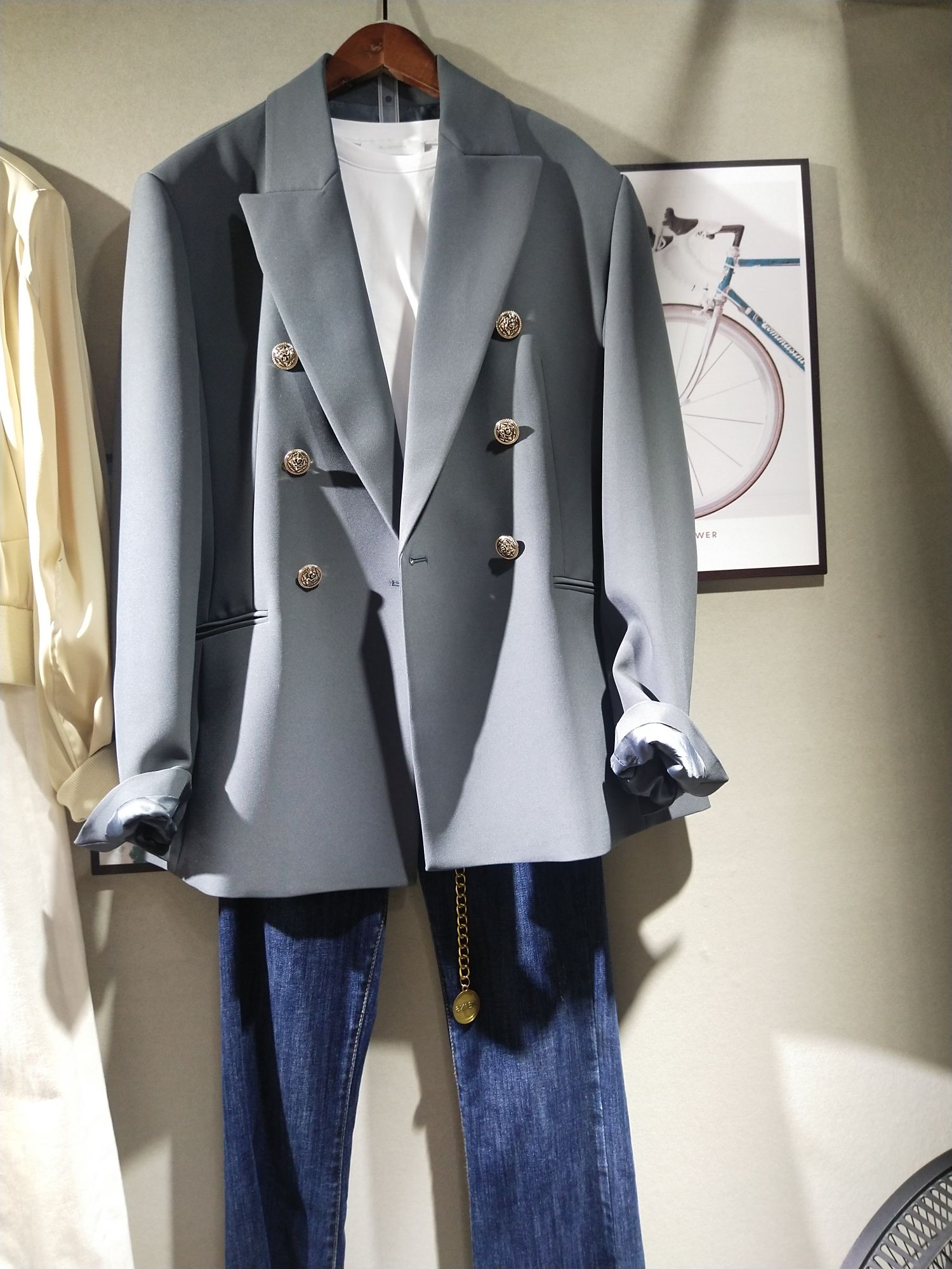 Autumn And Winter New Women's Slimming Temperament European And American Style Warm Trench Coat Coat Top 12