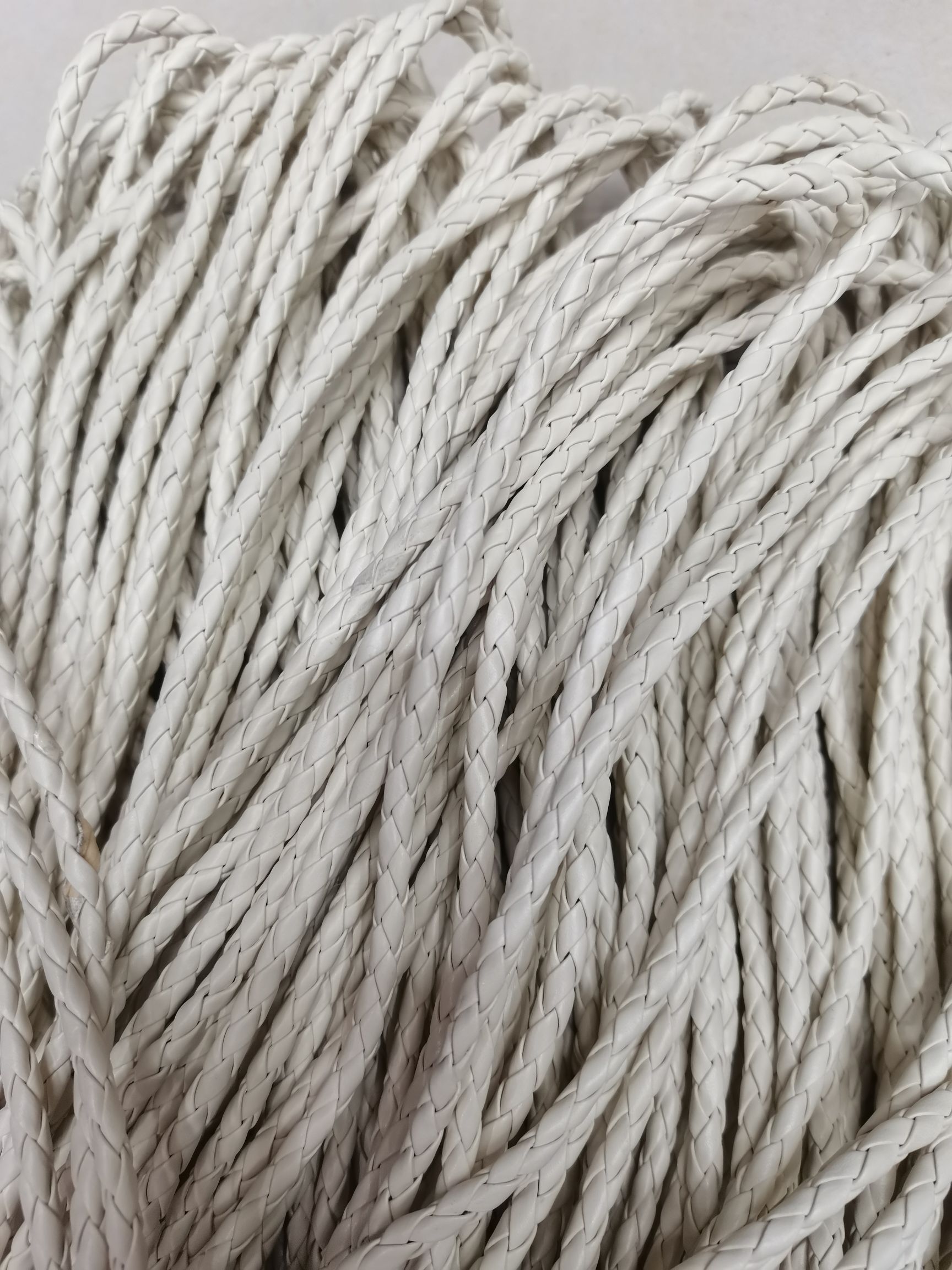 Belt Four Strands Of Rope details Picture