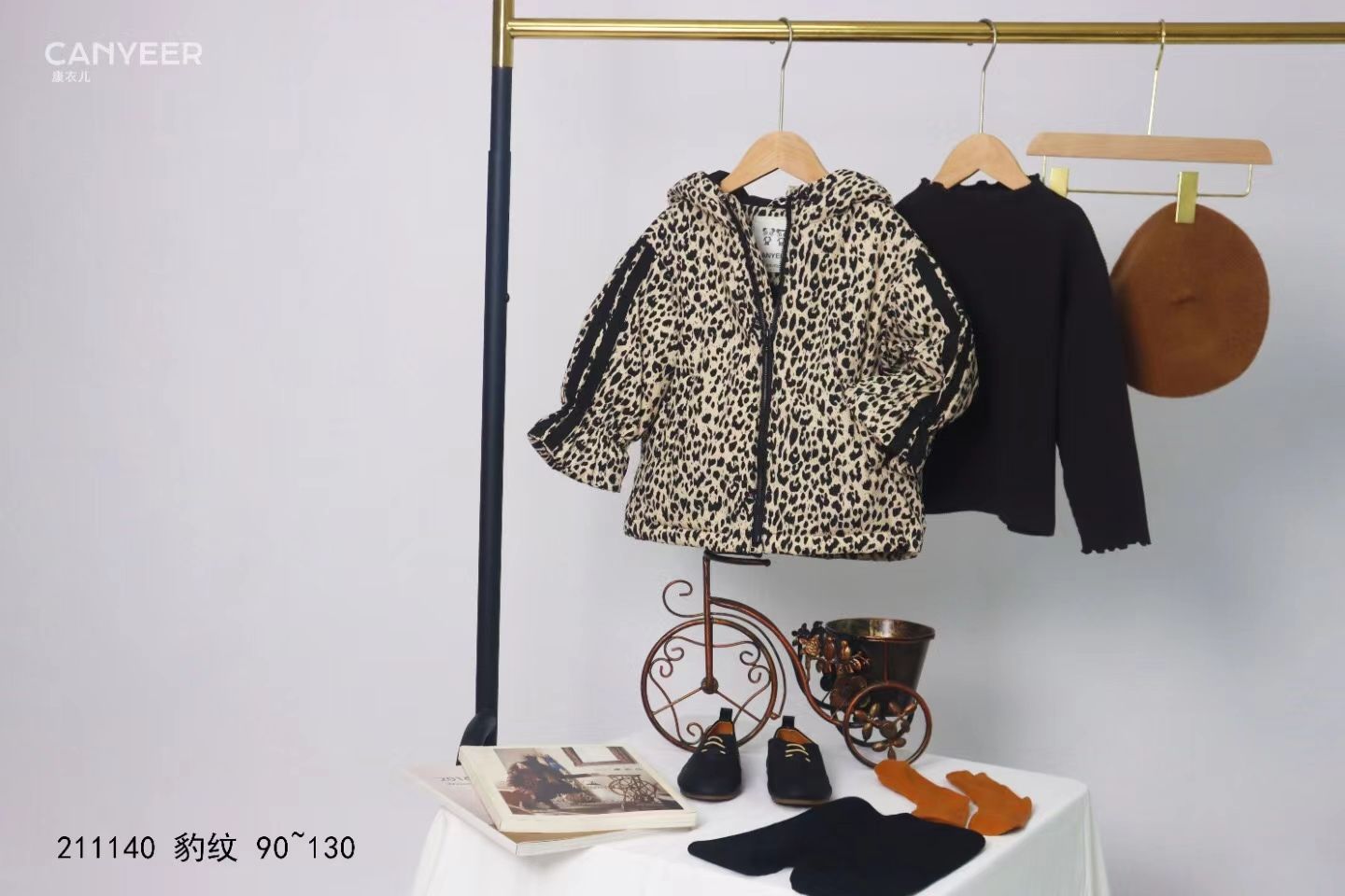 2021 Winter Down Jacket New Cardigan Jacket For Children details Picture