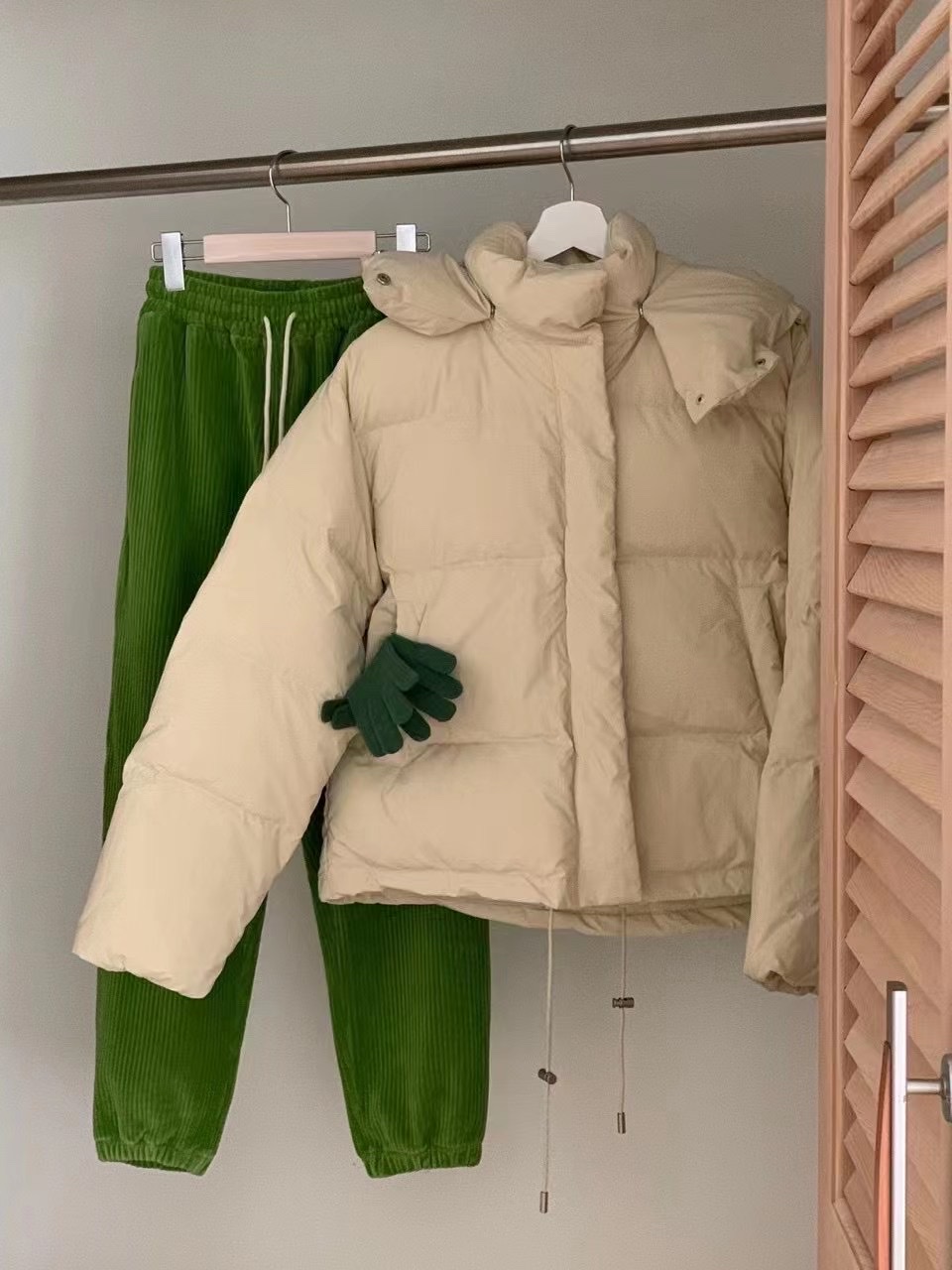 Autumn And Winter New Gray Uniform Size Casual Fashion Trend Top For Women 1 details Picture