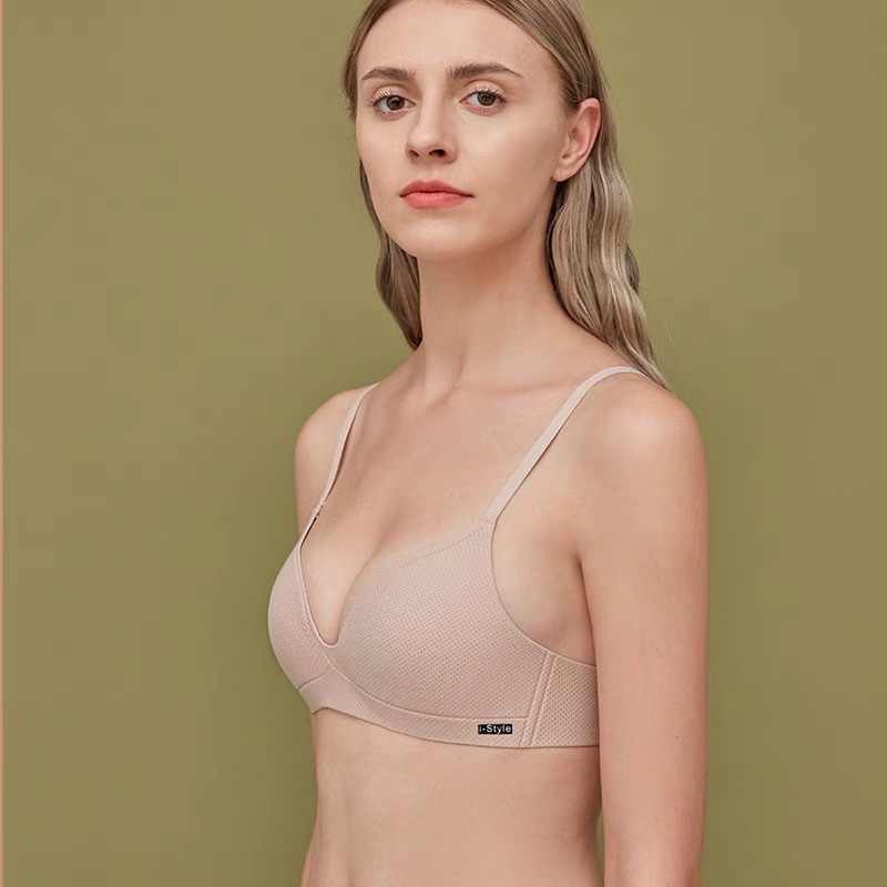 Summer Thin Underwear For Women Without Underwire One Piece Seamless Comfortable Breathable Small Chest Gathering Show Big Girls Bra Cover 00019
