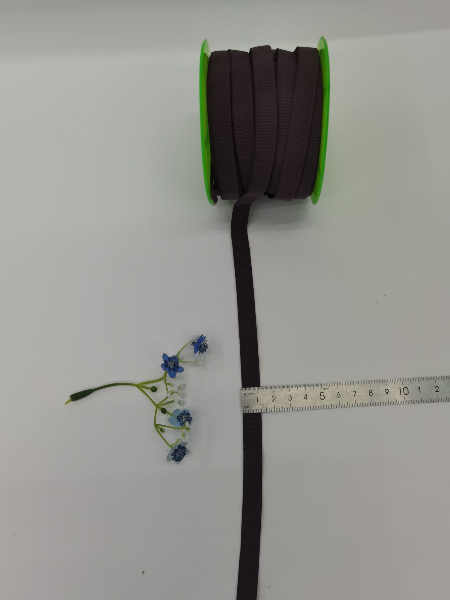 Manufacturer's Direct Sales Volume Is Large And Preferred 1.2 Elastic Wig Special Application Scenario