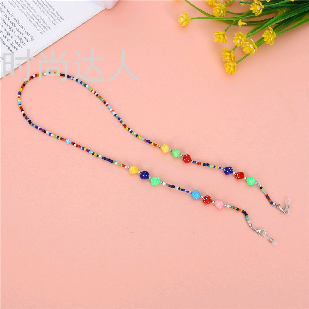 Mask anti-loss lanyard necklace Fashion round colored crystal chain Mask chain Eyewear chain