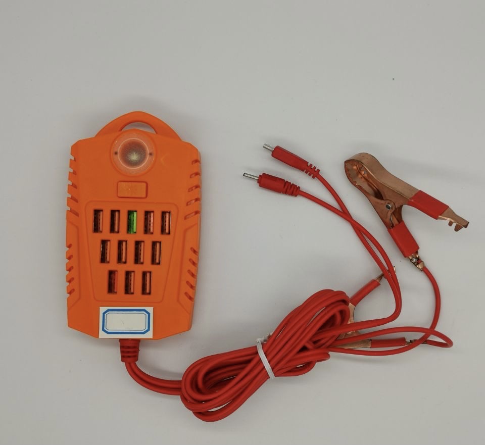 Mobile phone clip charger, 5V3A, Sun can use mobile phone charger, charging smart phone,12USB