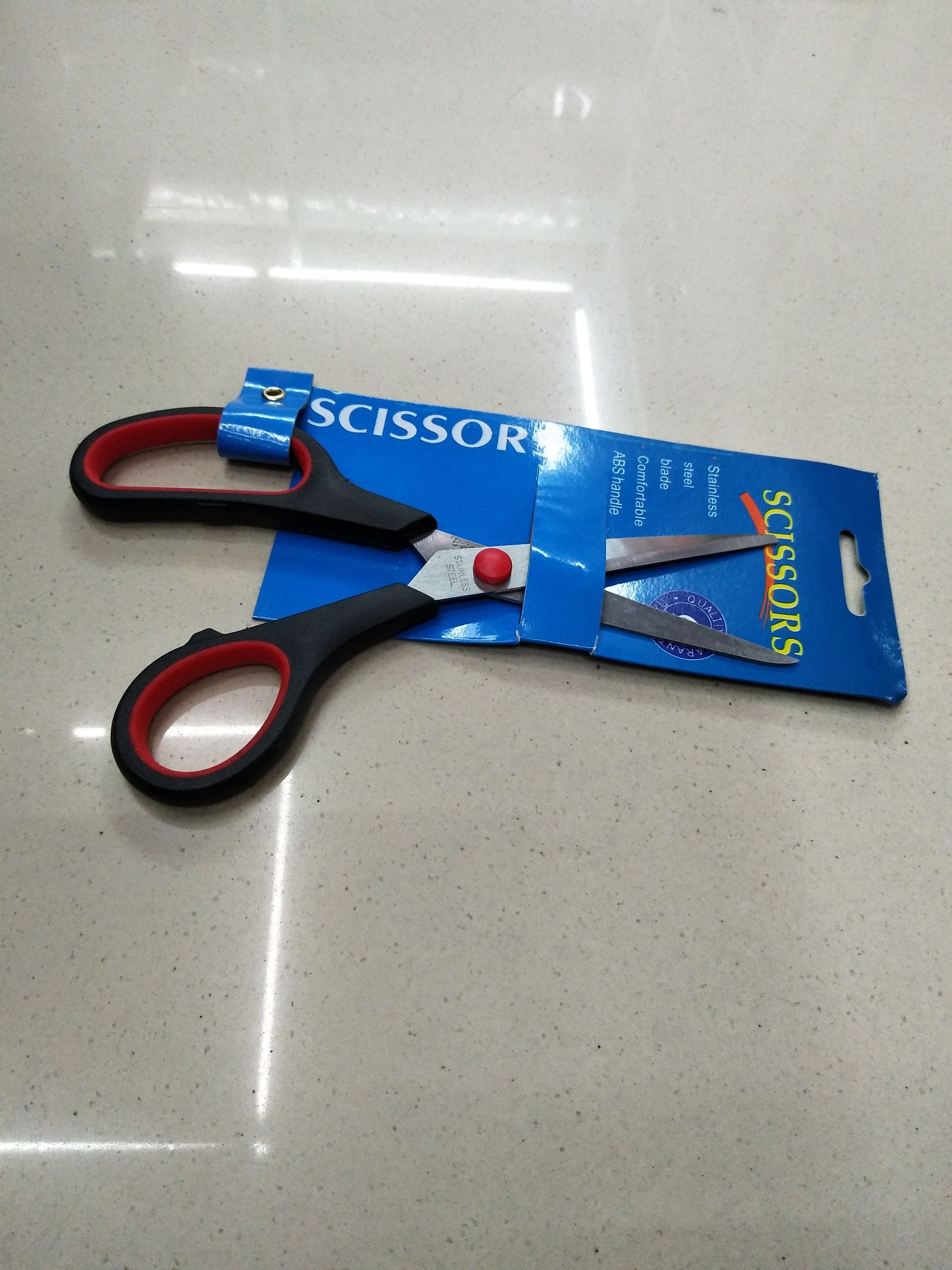 9007.5 scissors: Length 19cm, width 7.3cm. One box contains 360 pairs Specification drawing