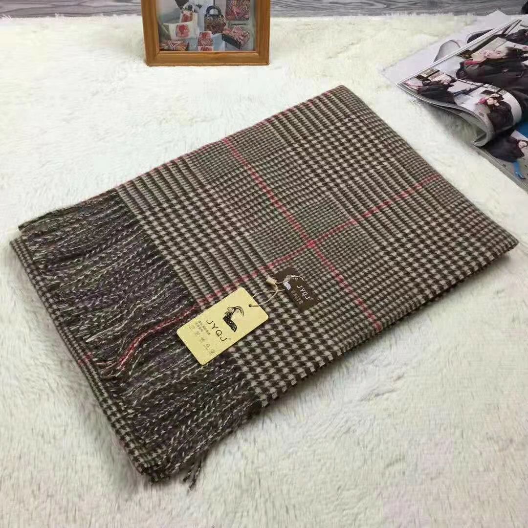 Classic Fashion Plaid Scarf Specification drawing