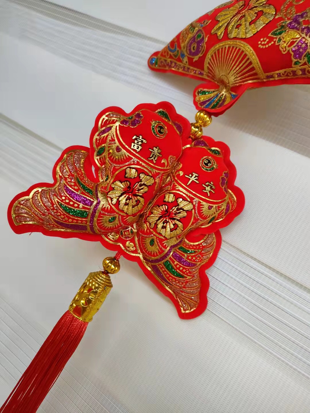 Festive Festival Supplies Fan Type Hanging Fish Flannelette Manufacturers Direct Sales Specification drawing