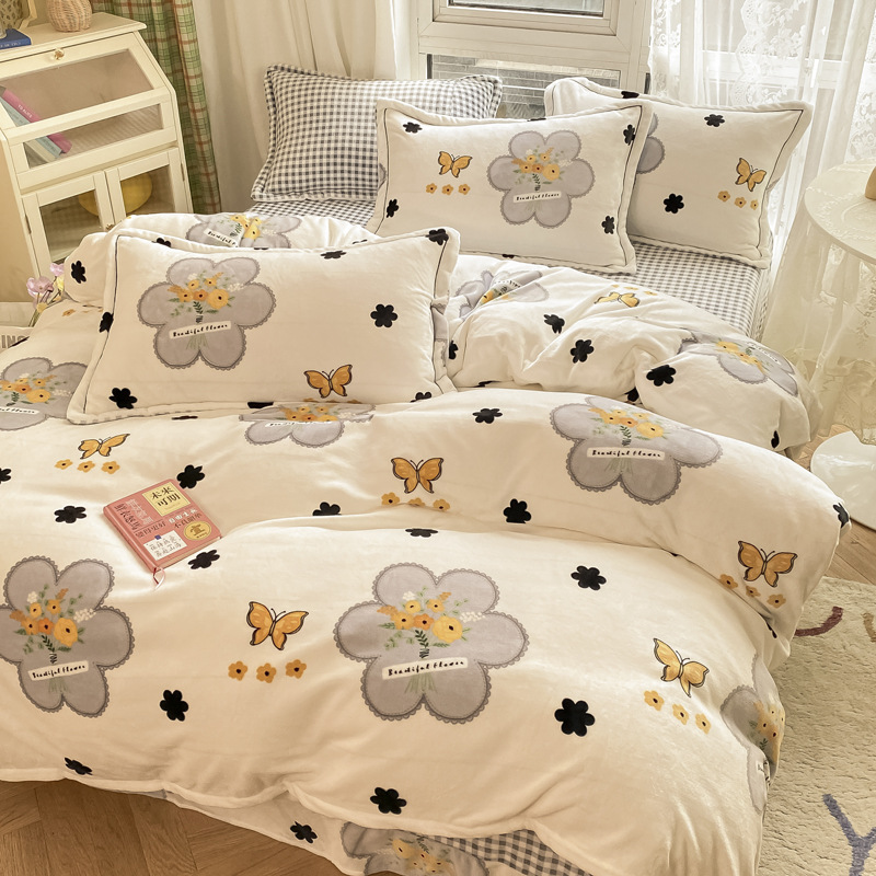 Milk Velvet 4-Piece Set Solid Color Naked Sleeping Thickened Bed Sheet Cover Simple Pillowcase Student Dormitory Bedding Kit