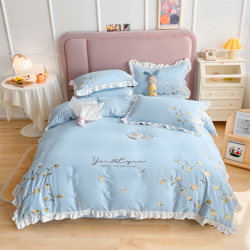Winter Princess Style Pure Cotton Four-Piece Fashion Embroidery Lace Four-Piece Skin-Friendly Quilt Set Bed Sheet Pillow Case details Picture