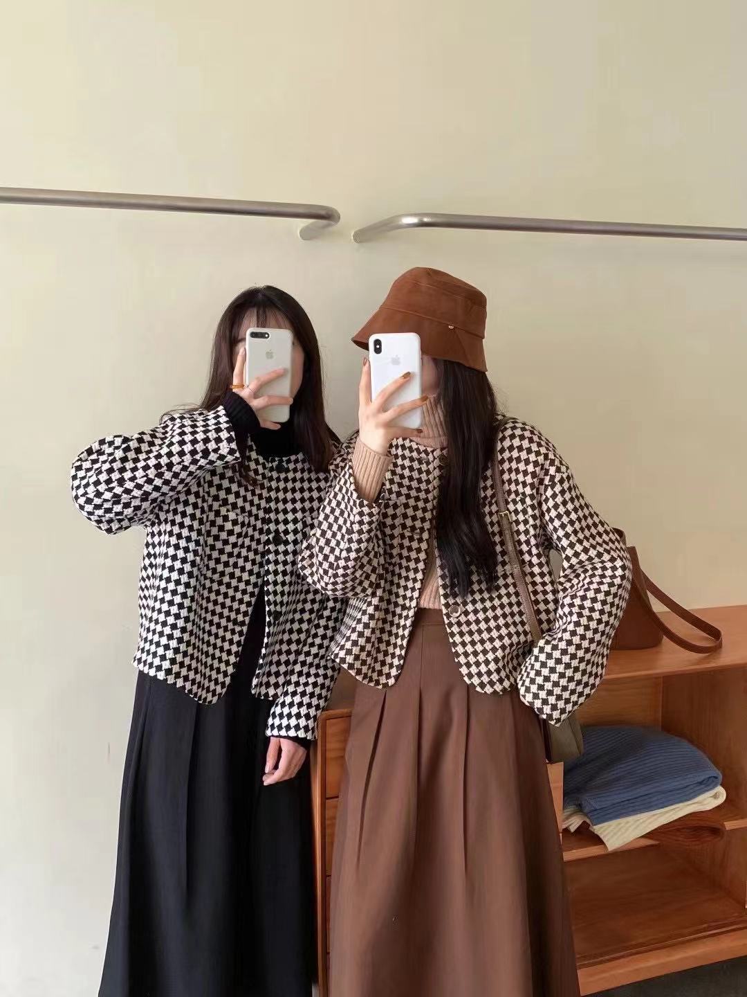 Autumn And Winter New Listed Warm Cold Women's Coat Europe And The United States Wind Size Loose Casual Version Of Down Jacket 6 details Picture