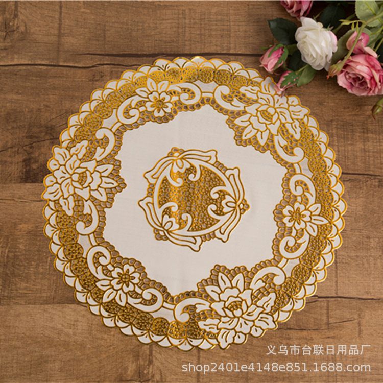 Western Placemat Table Mat Heat Resistant Non-Slip Coaster Bowl Mat Hotel Doilies Hot Gold
Silver 38Cm Pvc Placemat details Picture
