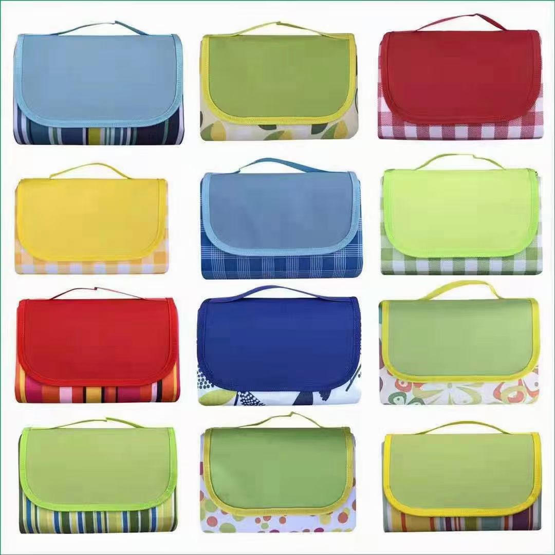 地毯/毛地毯/地毯客厅毯/外出地毯/地毯地垫白底实物图