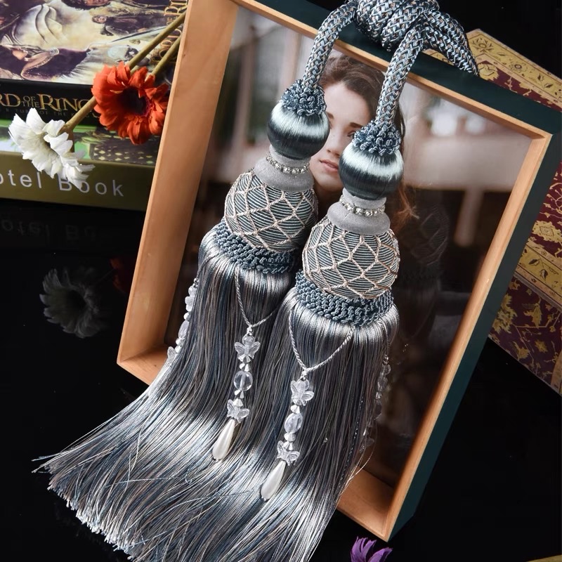 New Factory Direct Sales Can Retail Wholesale Curtain Hanging Ball ----7 details Picture