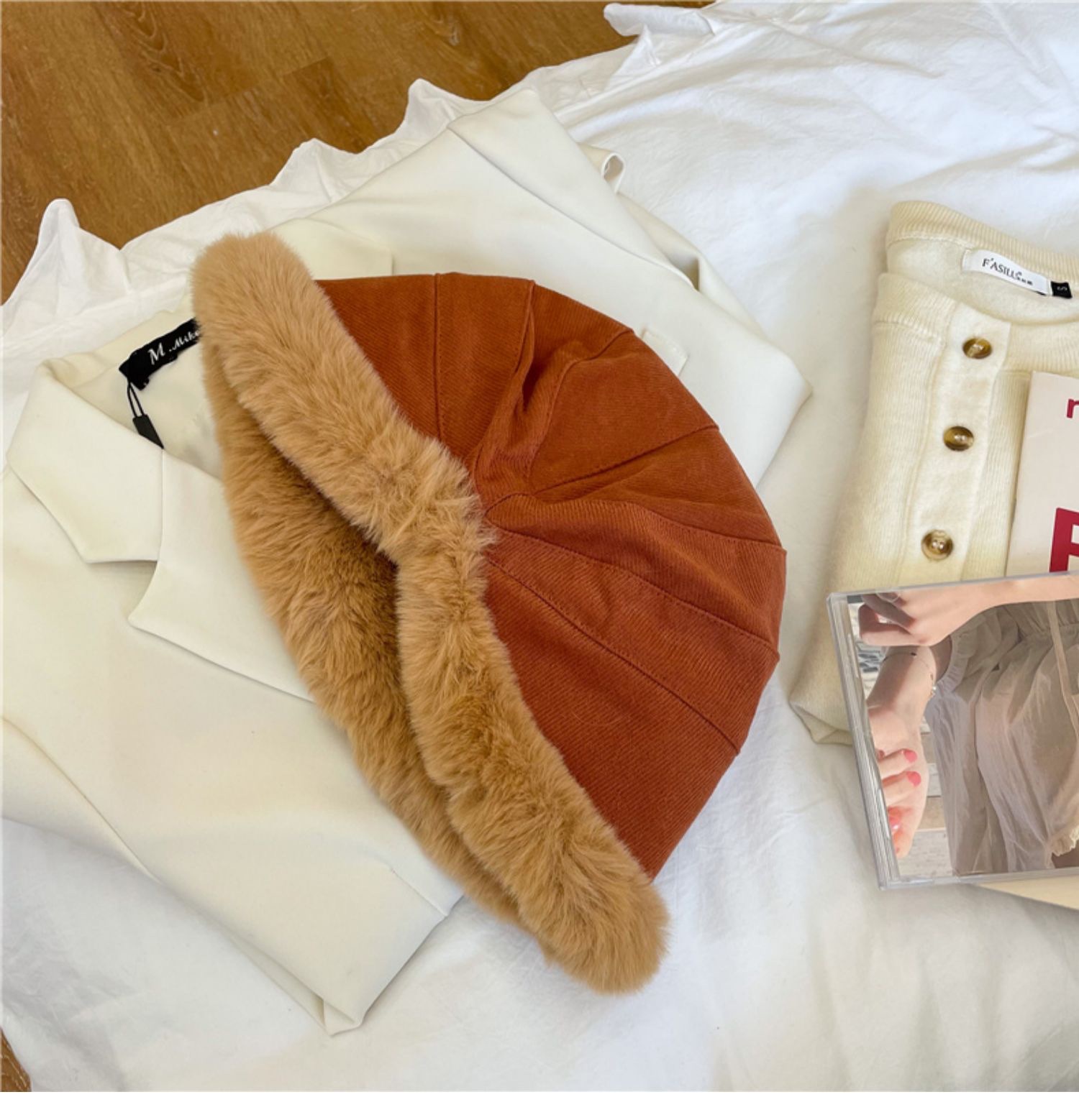 Hat Women's Autumn And Winter System All Tie Net Red Plus Cashmere Lamb Hair Fisherman Hat Casual Wide Eaves Warm Plush Basin Hat Application Scenario