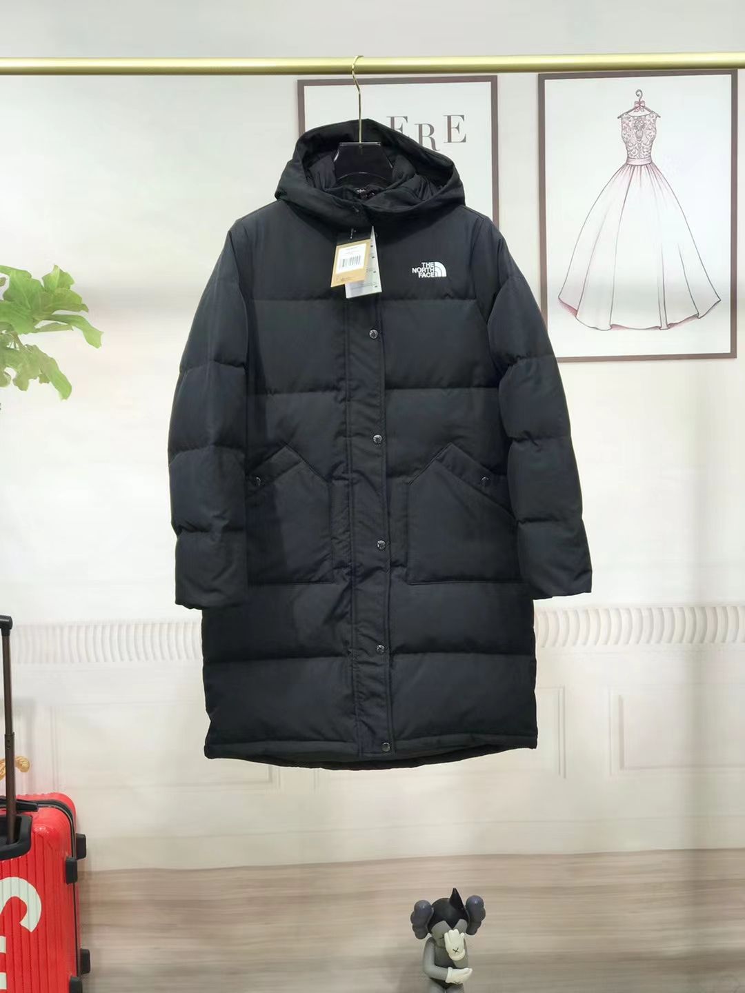 Autumn And Winter New High-End Fashion Trend Front Line Warm Cold, Windproof And Winterproof Men's And Women's Down Jacket 1