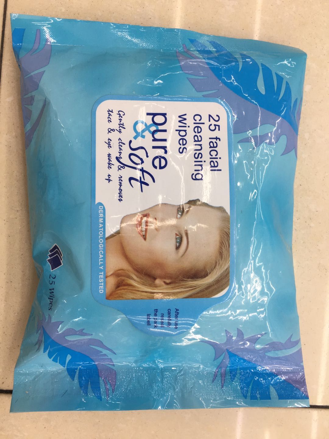 25 Beauty Makeup Remover Facial Cleanser 2-In-1 Portable Removable Wipes
