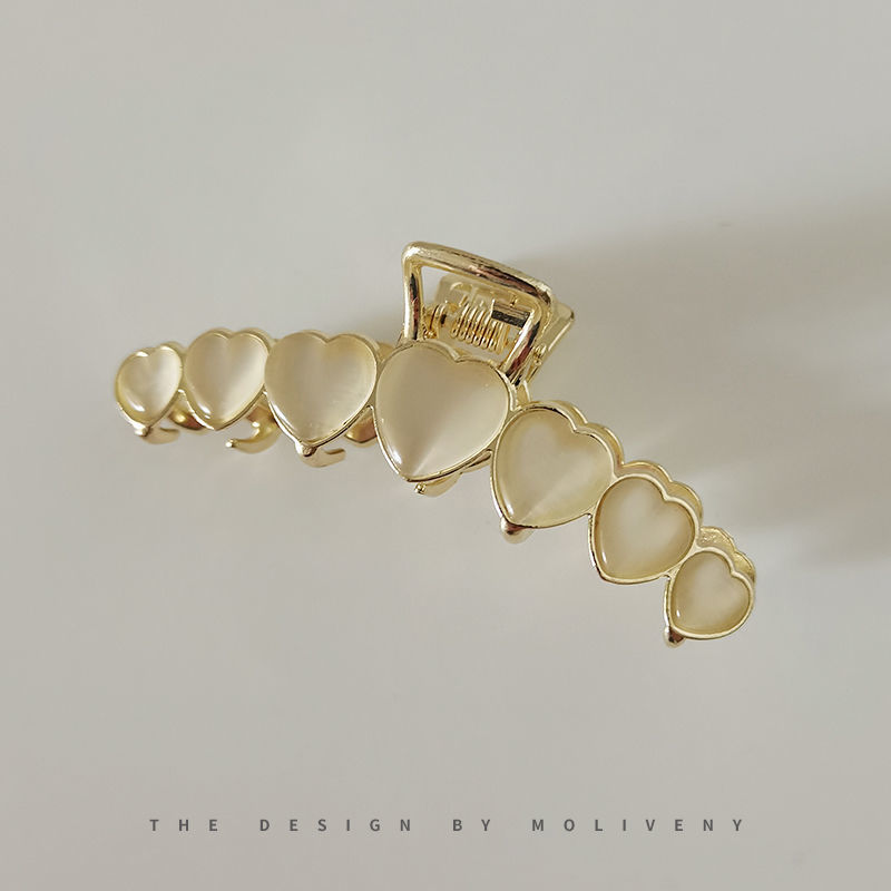 Summer 2021 New Pearl Hair Clip Back Head Female Grab Clip Large Temperament Hair Clip Korean Shark Clip details Picture