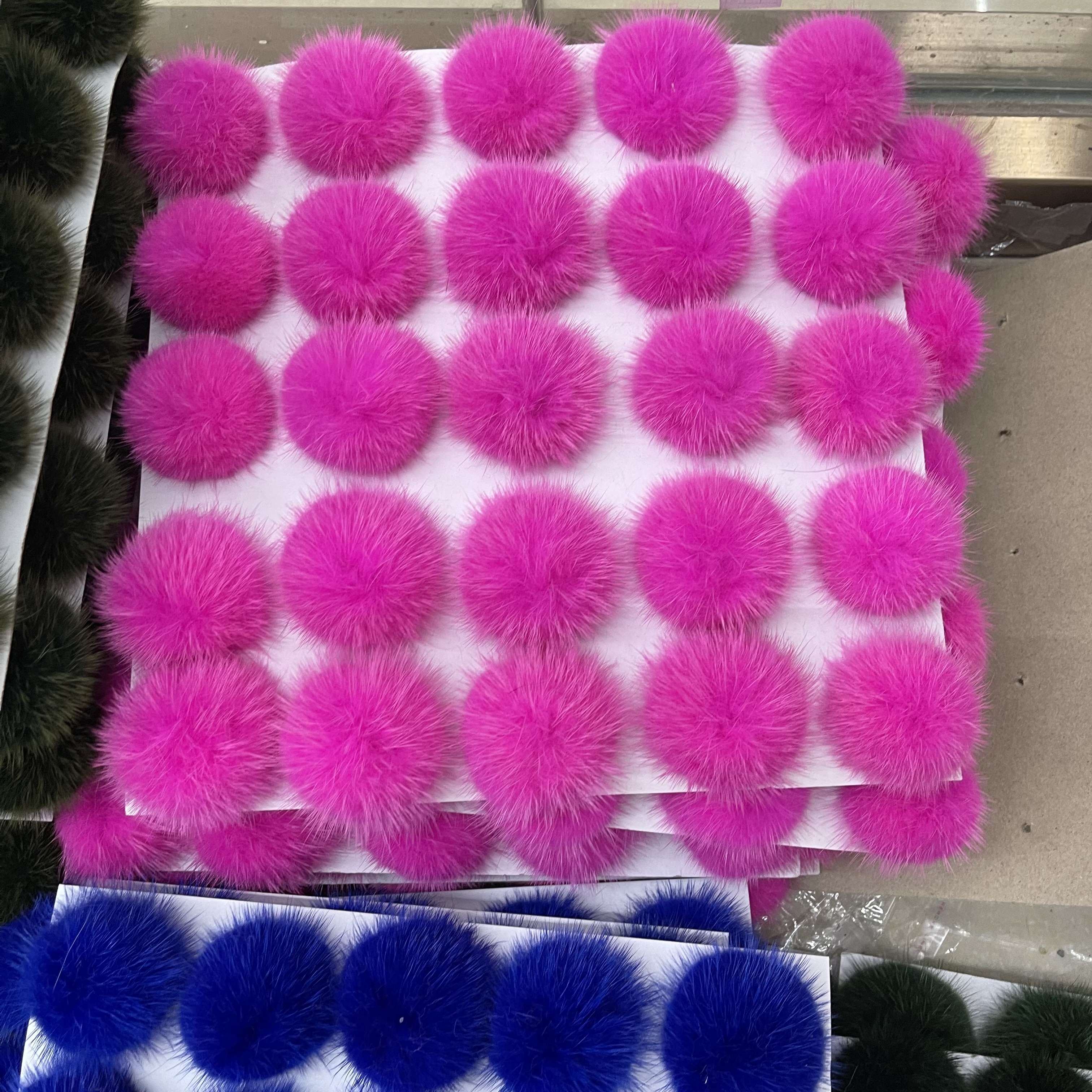 Hairball details Picture