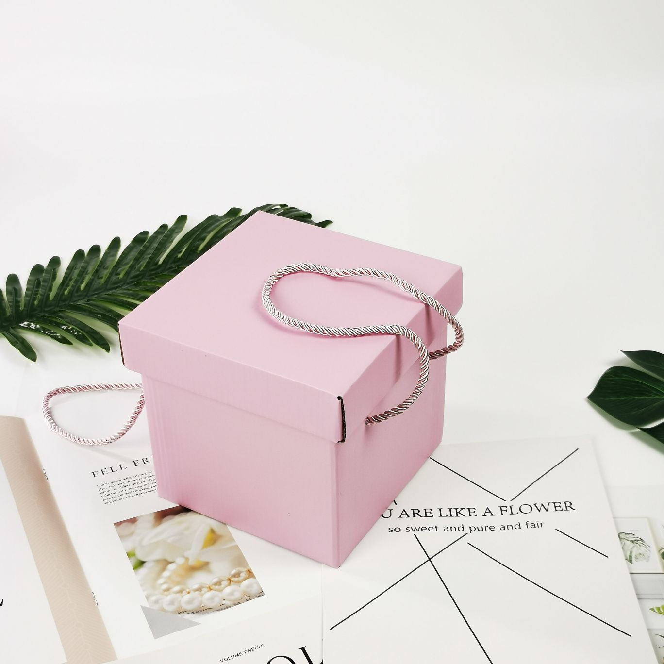 Pink square corrugated box, gift box, wedding candy box, snack box, present box, storage box, birthday gift box undefined