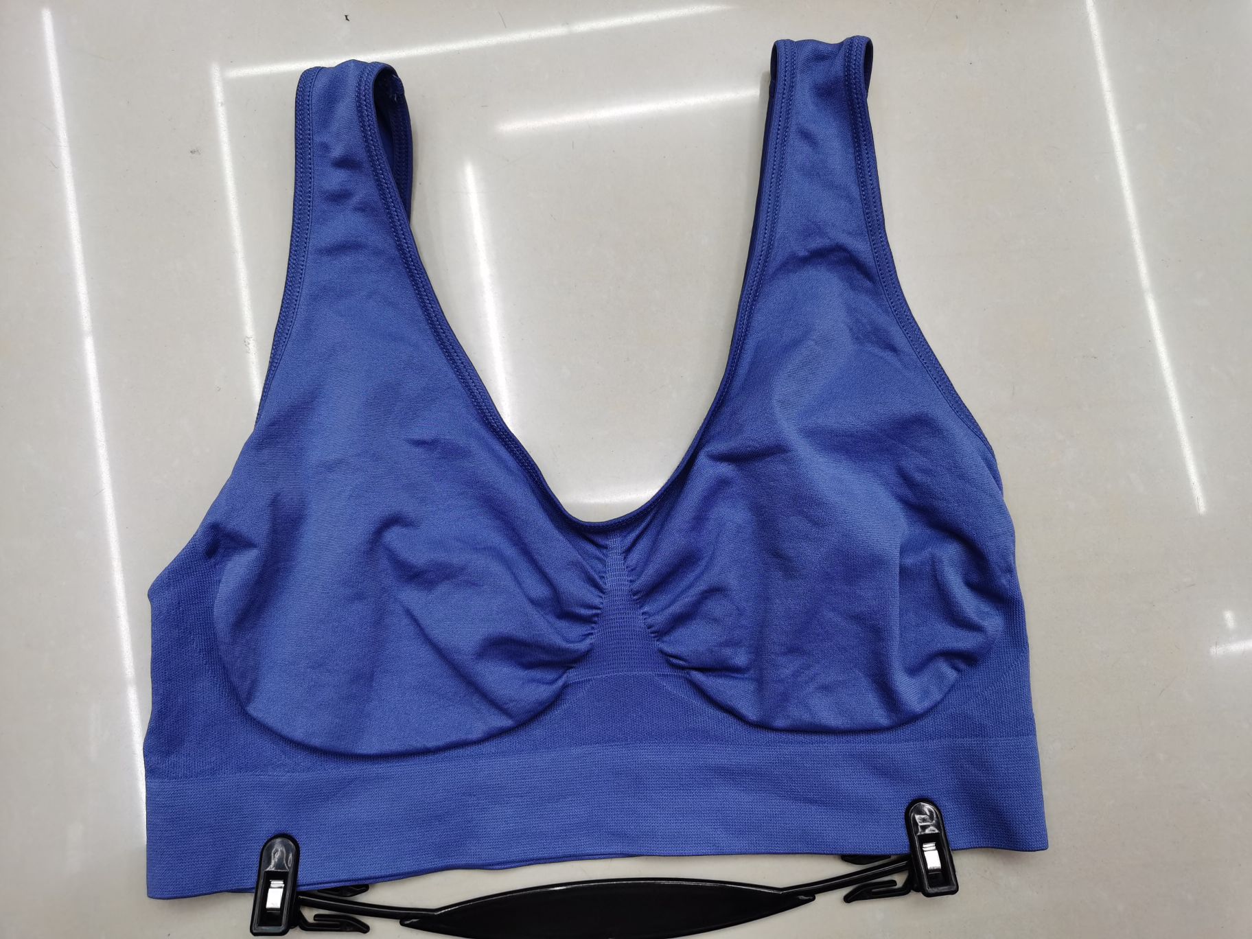 Seamless Nylon Sports Bra Single-Layer Bra Foreign Trade Bra Application Scenario