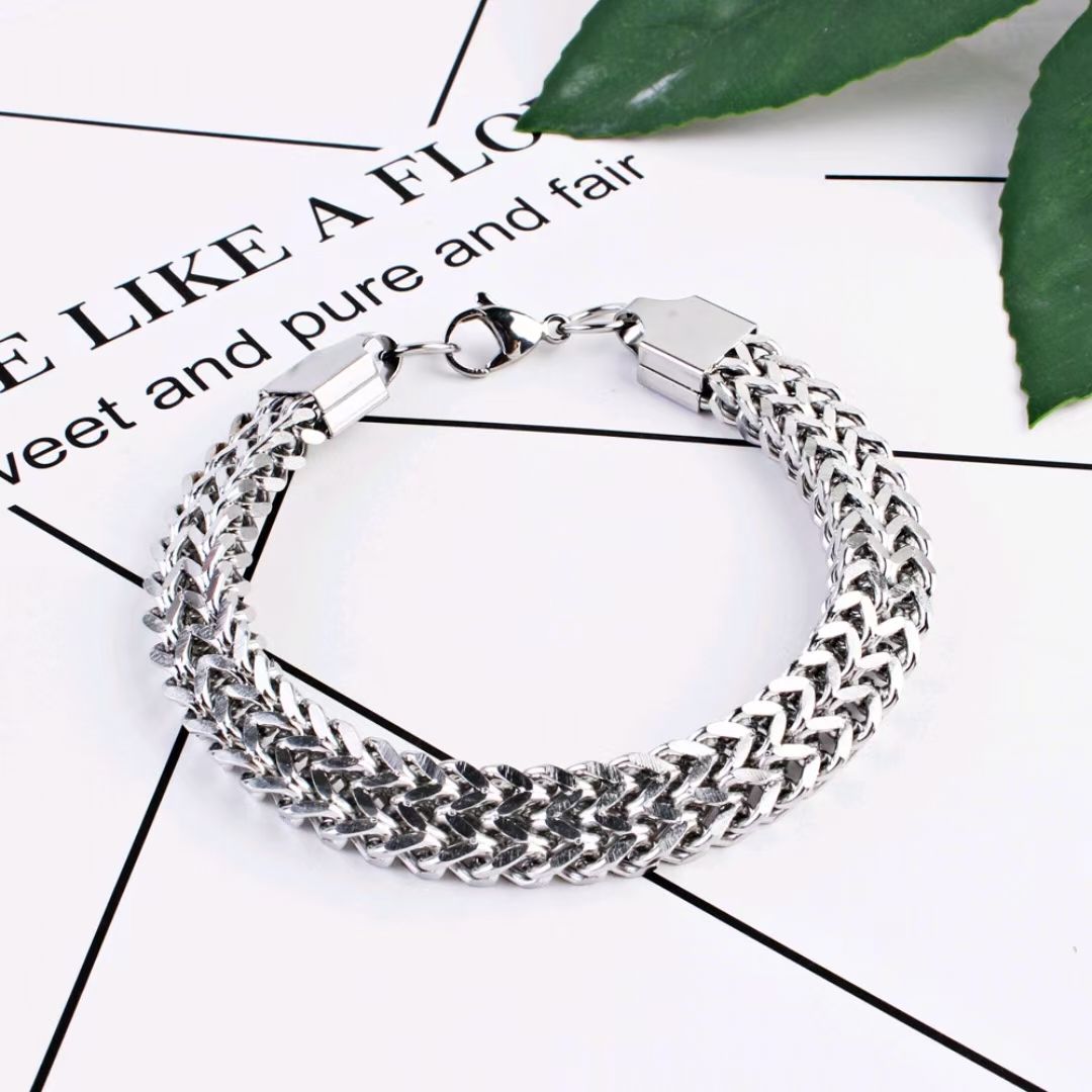Exquisite simple accessories series aluminum stainless steel reversible bracelet thumbnail