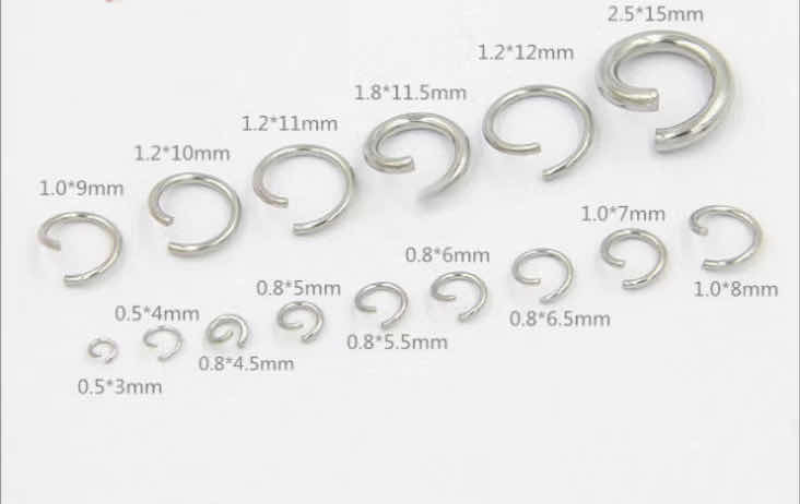 Exquisite simple accessories series stainless steel lobster buckle, stainless steel ring DAY full figure