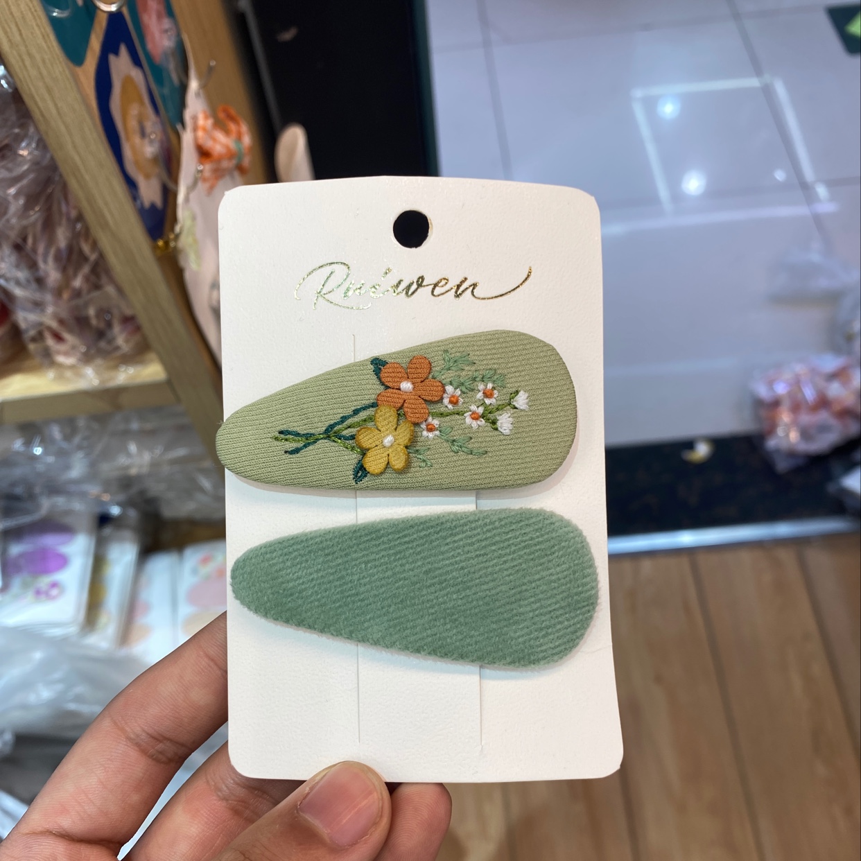 Girls And Children Hairpin Green details Picture