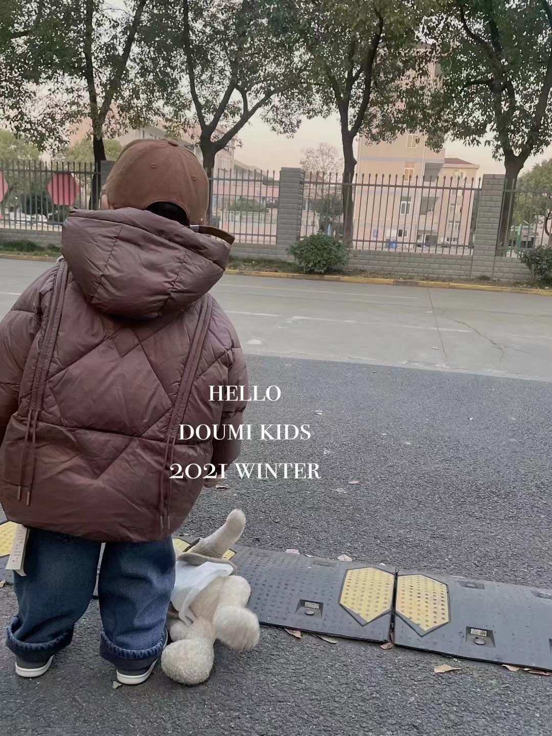 Autumn And Winter Korean Version Of The New Boys And Girls Warm Coat Casual Sports Coat Cold Clothing Down Jacket Padded Jacket Padded Jacket Thicker