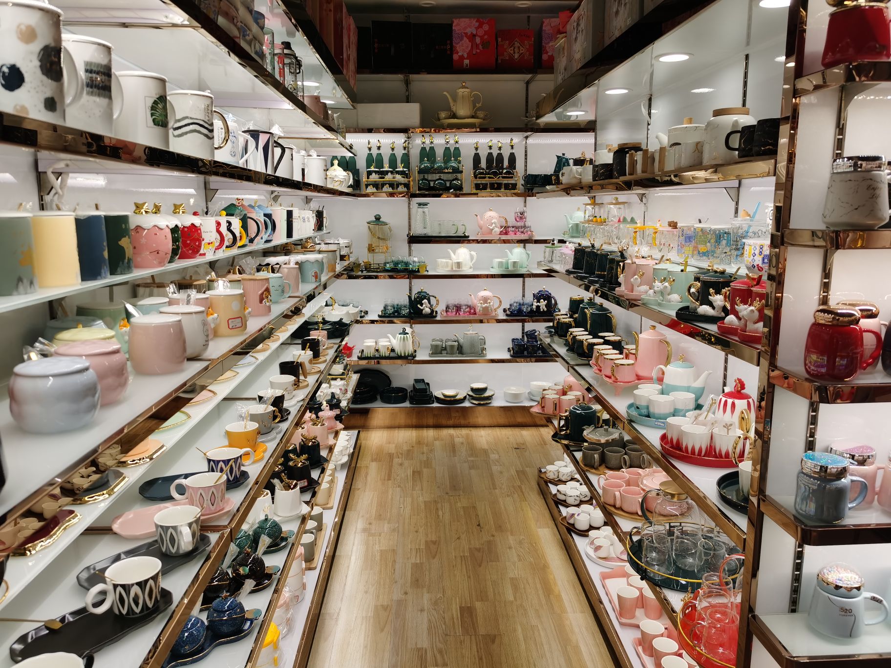 Yiwu Shenghui Craft Gift Co., LTD describe pic - 4