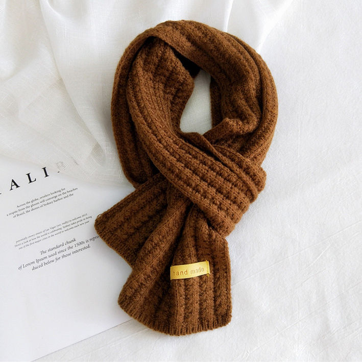 Autumn And Winter Male And Female Students Short Knitted Scarf White Beige Korean Version With Solid Color Warm Collar Application Scenario