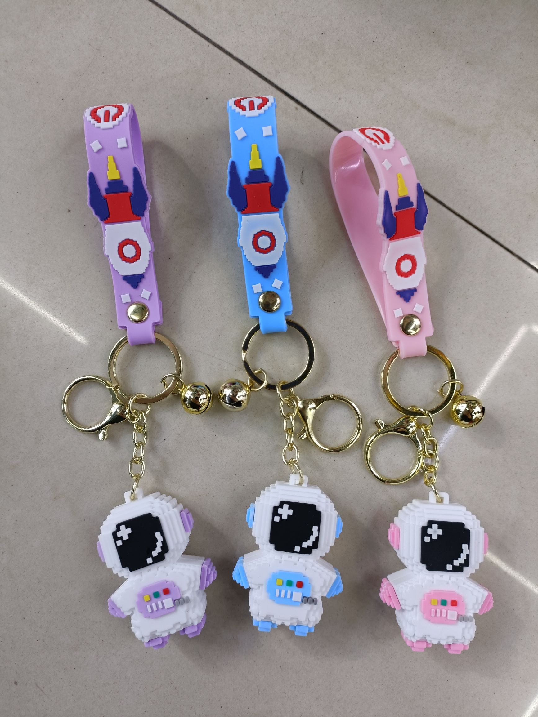 Cartoon keychain pendant bell accessory Item Picture