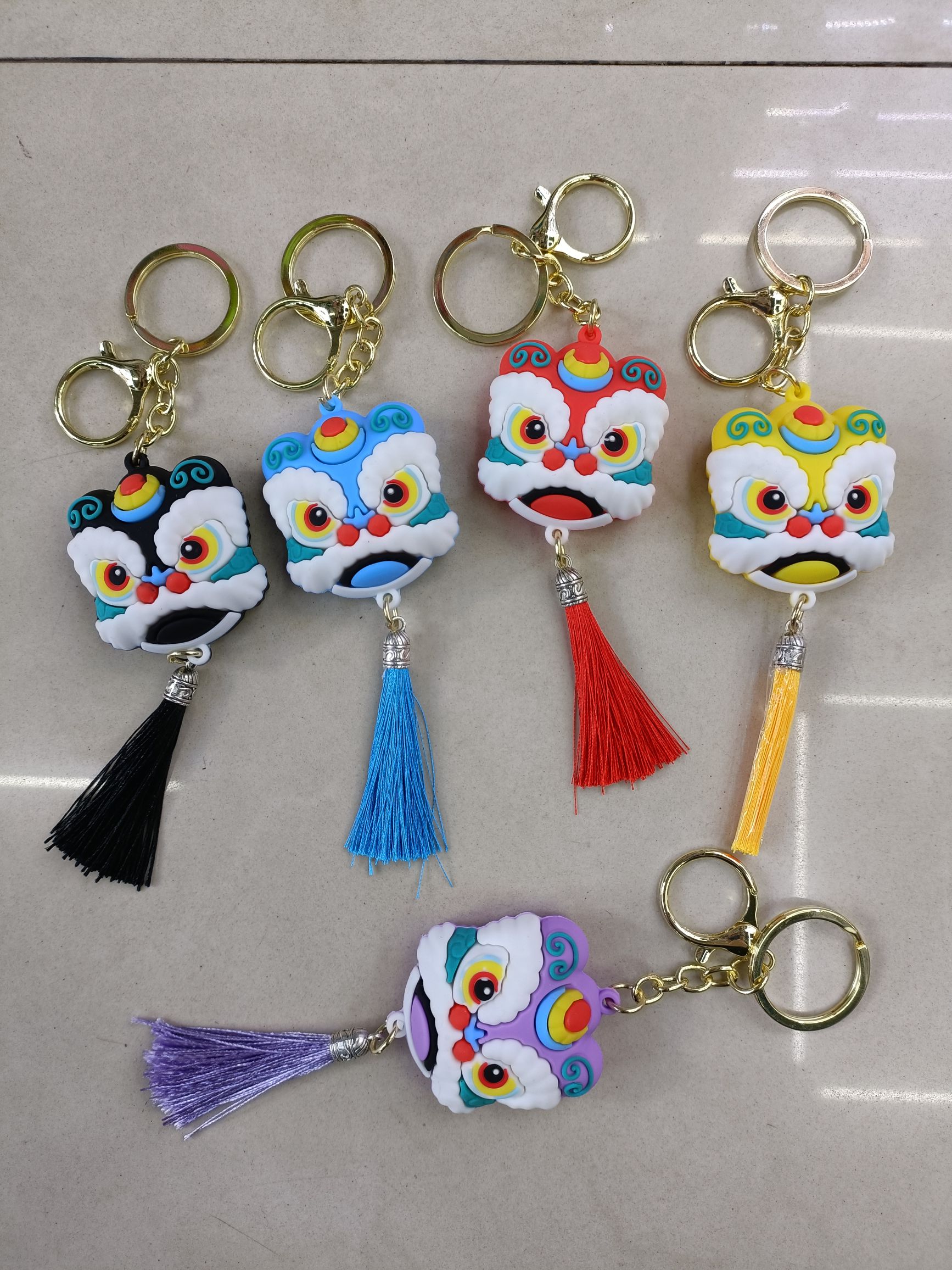 Cartoon keychain pendant bell accessory details Picture