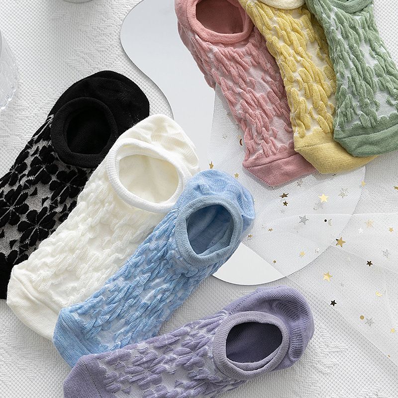 Breathable Mesh Socks with Tide-Inspired Pattern