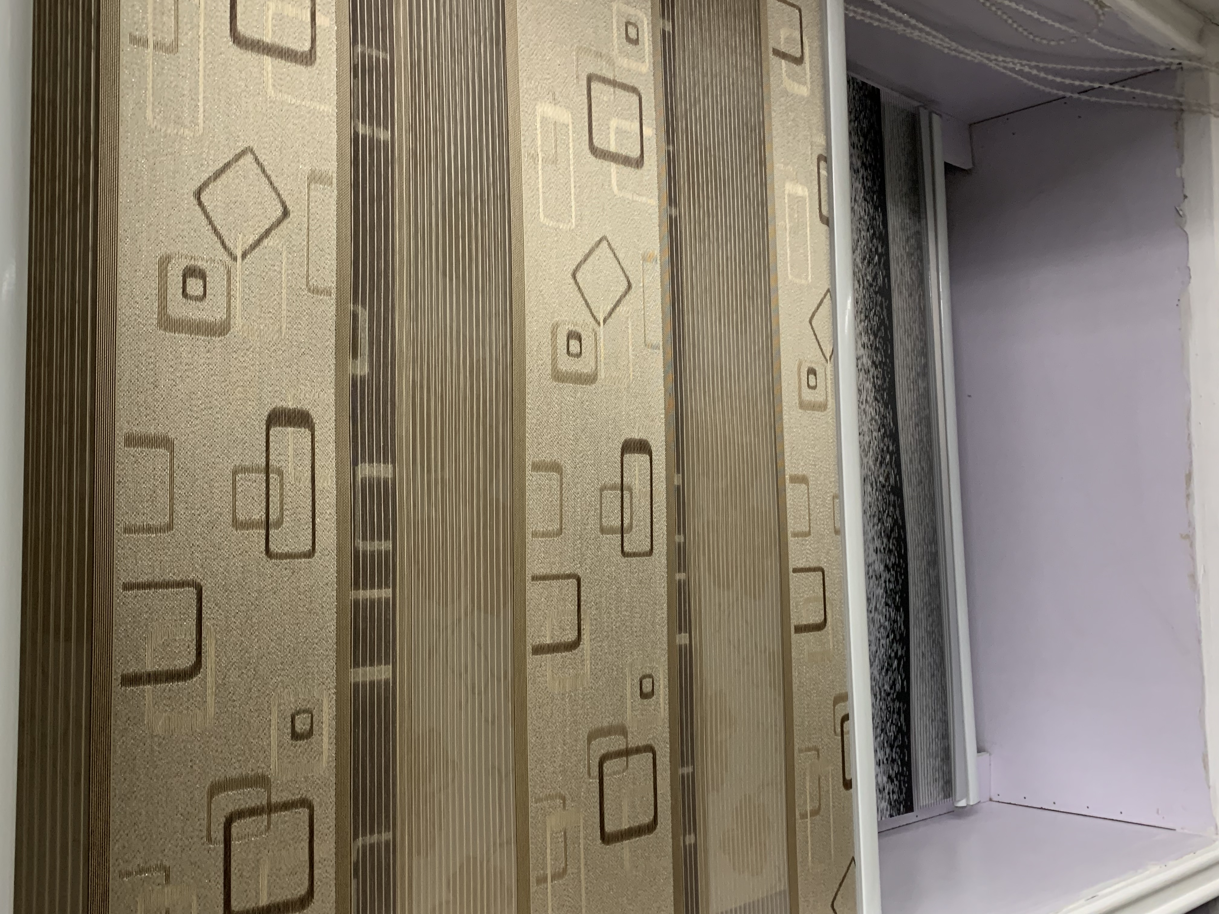 Blinds 7 Specification drawing
