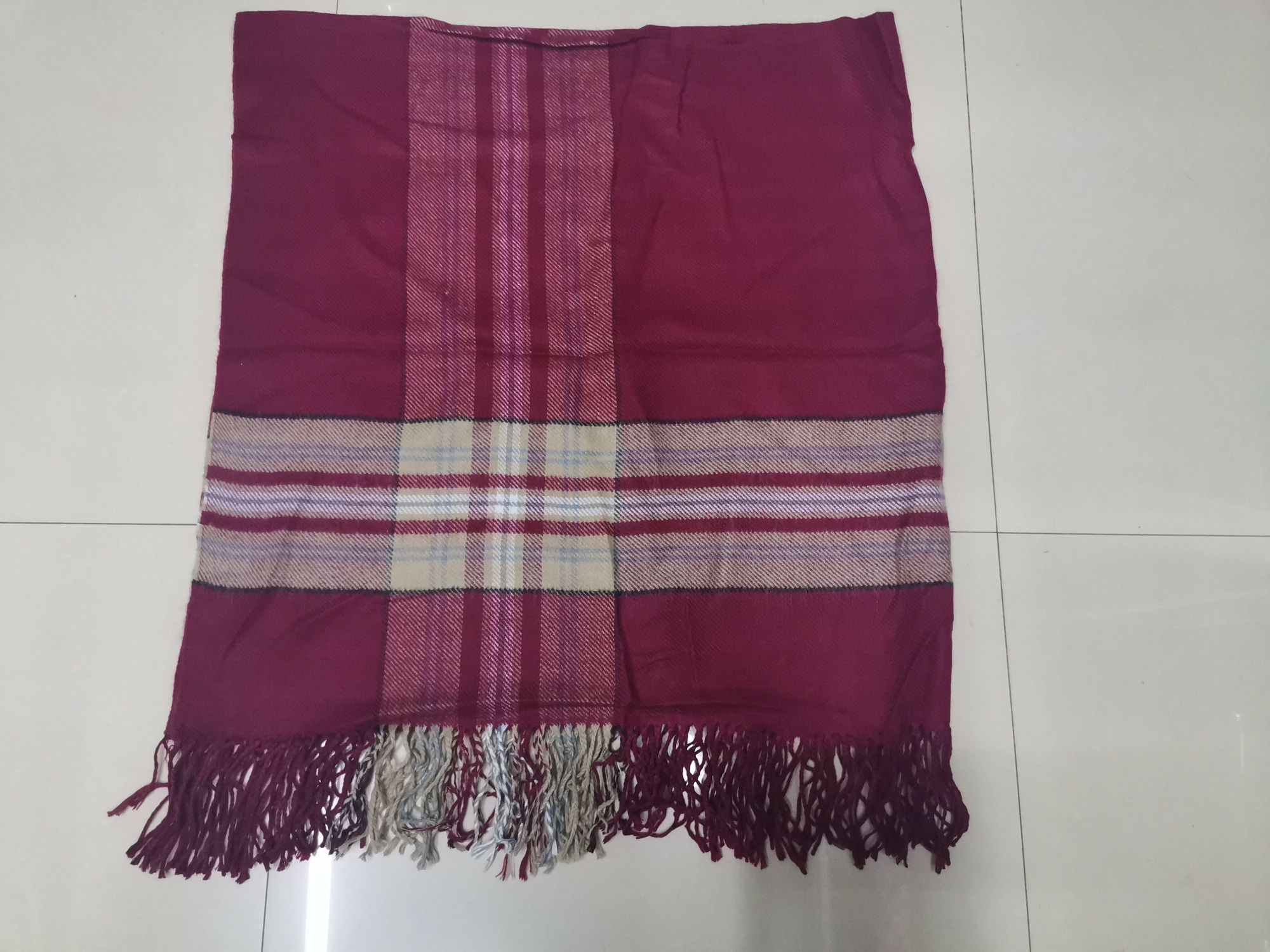 Wide Strip Square Purplish Red details Picture