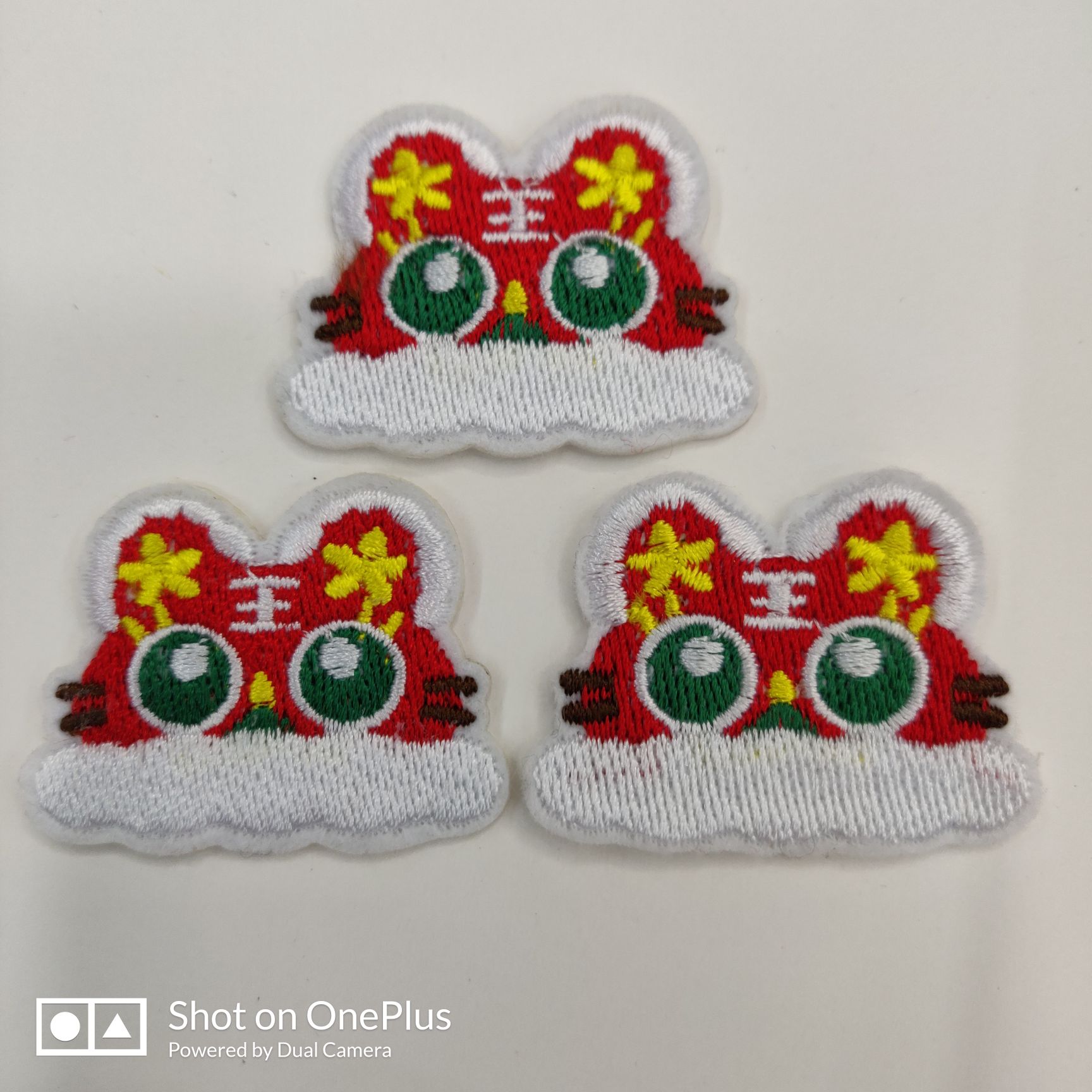 Good Color Cloth Stickers Item Picture