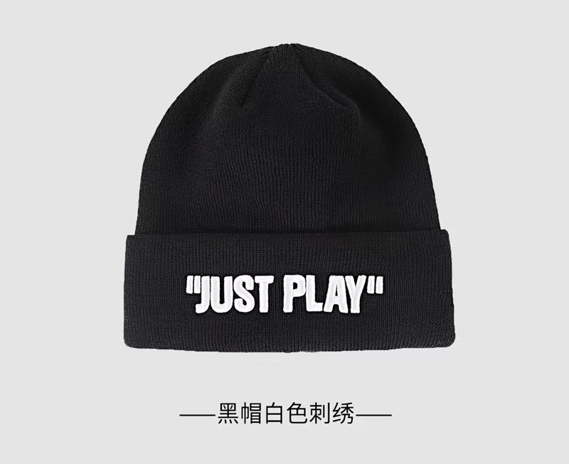   fashion Internet celebrity in Zuo You hat industry, recommends keeping warm and cold thumbnail