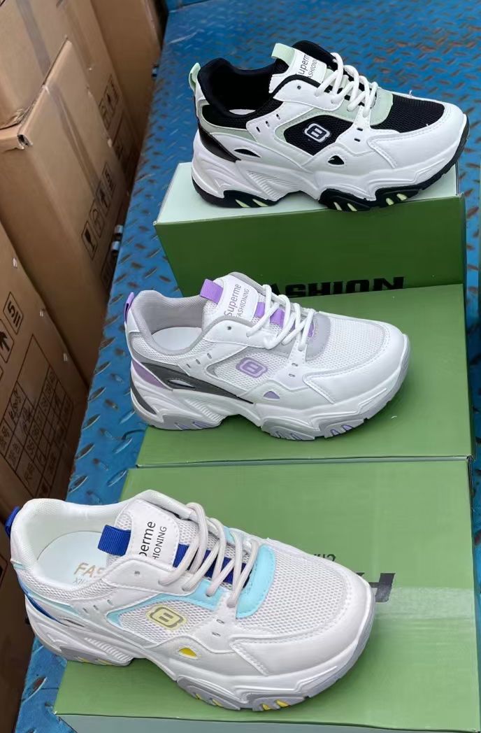 Three Color Women's New Sports Shoes