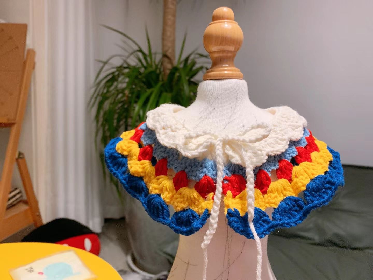 Pet supplies! New pet bib, many styles! Welcome new and old customers to visit and buy! full figure