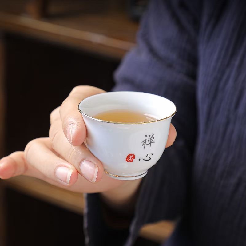 Goat Fat Jade Zen Tea 10-Piece Tea Set Application Scenario